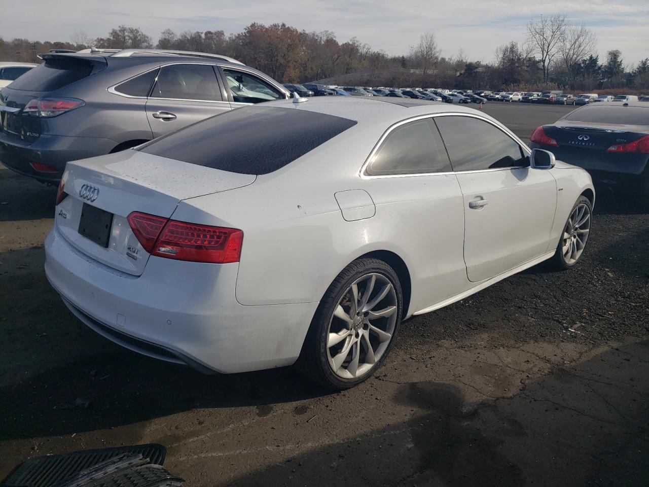 VIN WAUMFAFRXFA035527 2015 AUDI A5 no.3