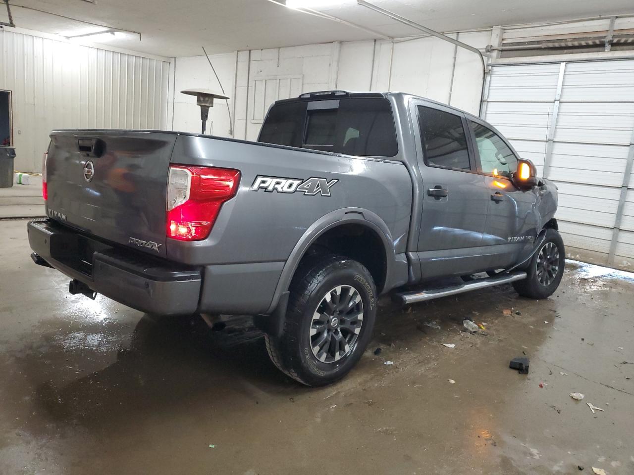 2019 Nissan Titan - Image 3