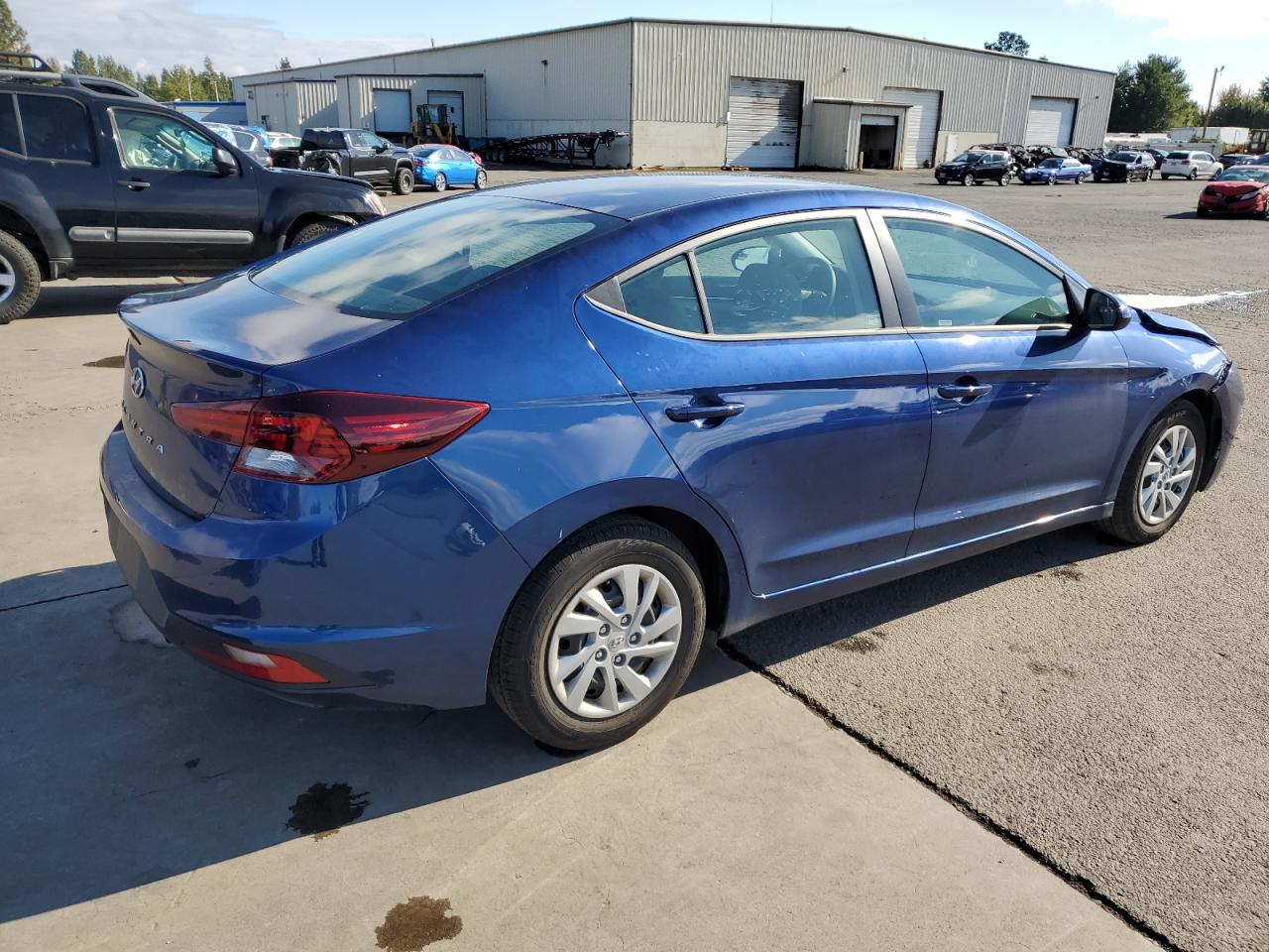 2020 Hyundai Elantra - Image 3