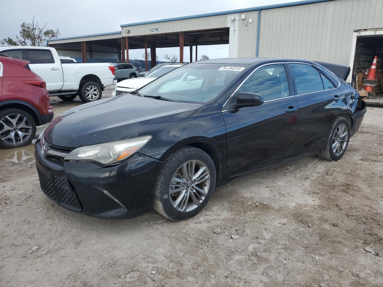 VIN 4T1BF1FK9FU876150 2015 TOYOTA CAMRY no.1