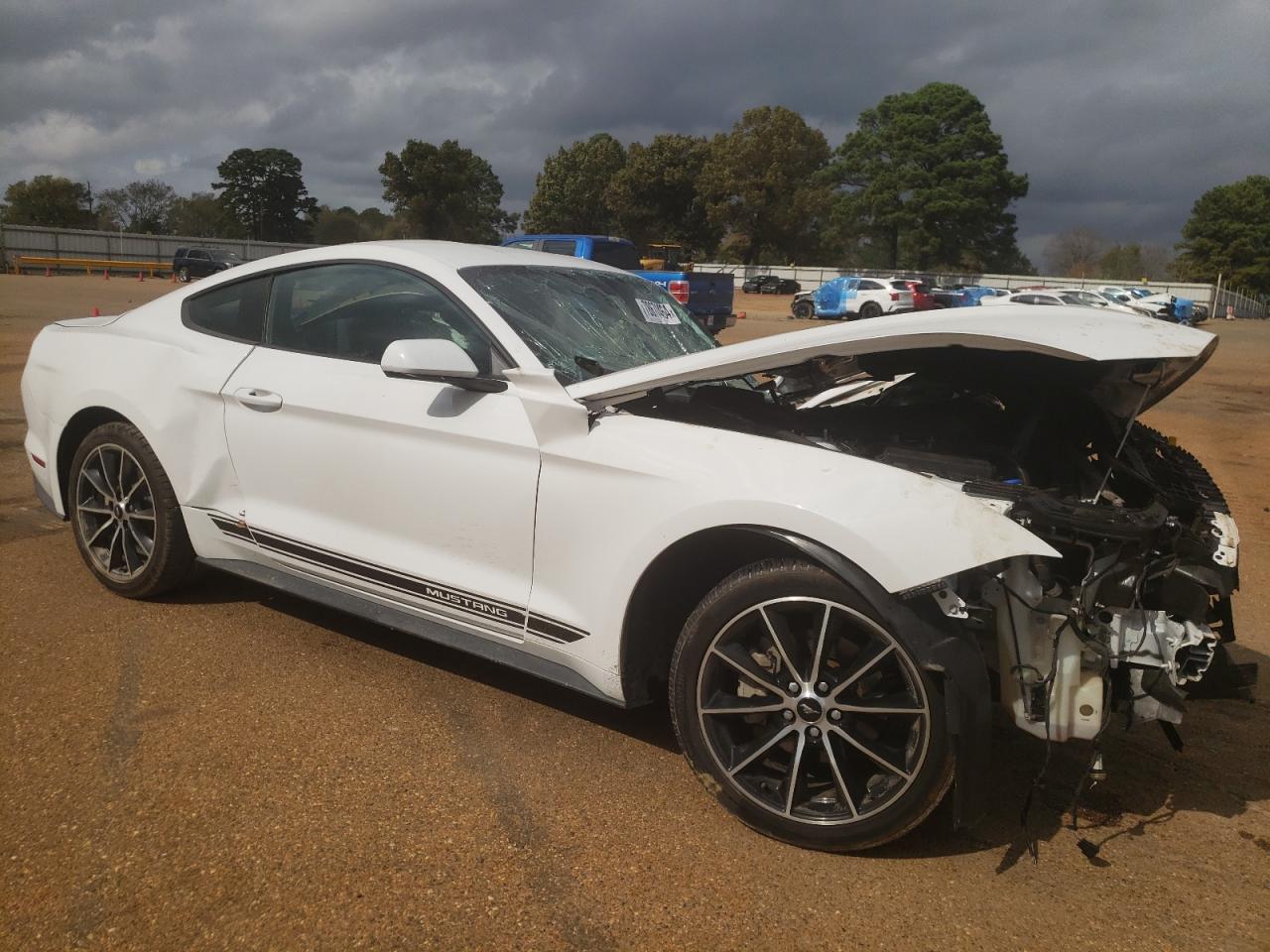 2018 Ford Mustang - Image 4