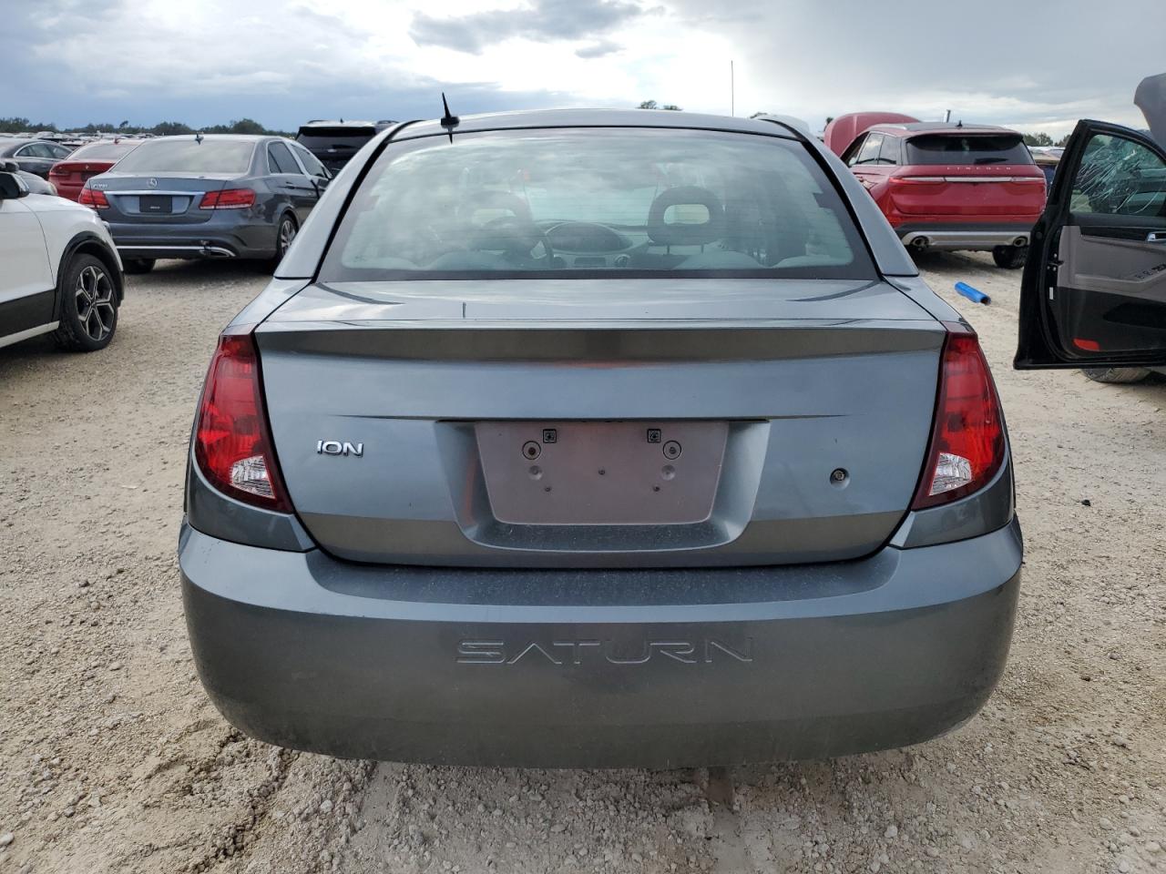 1G8AJ58F67Z198557 2007 Saturn Ion Level 2