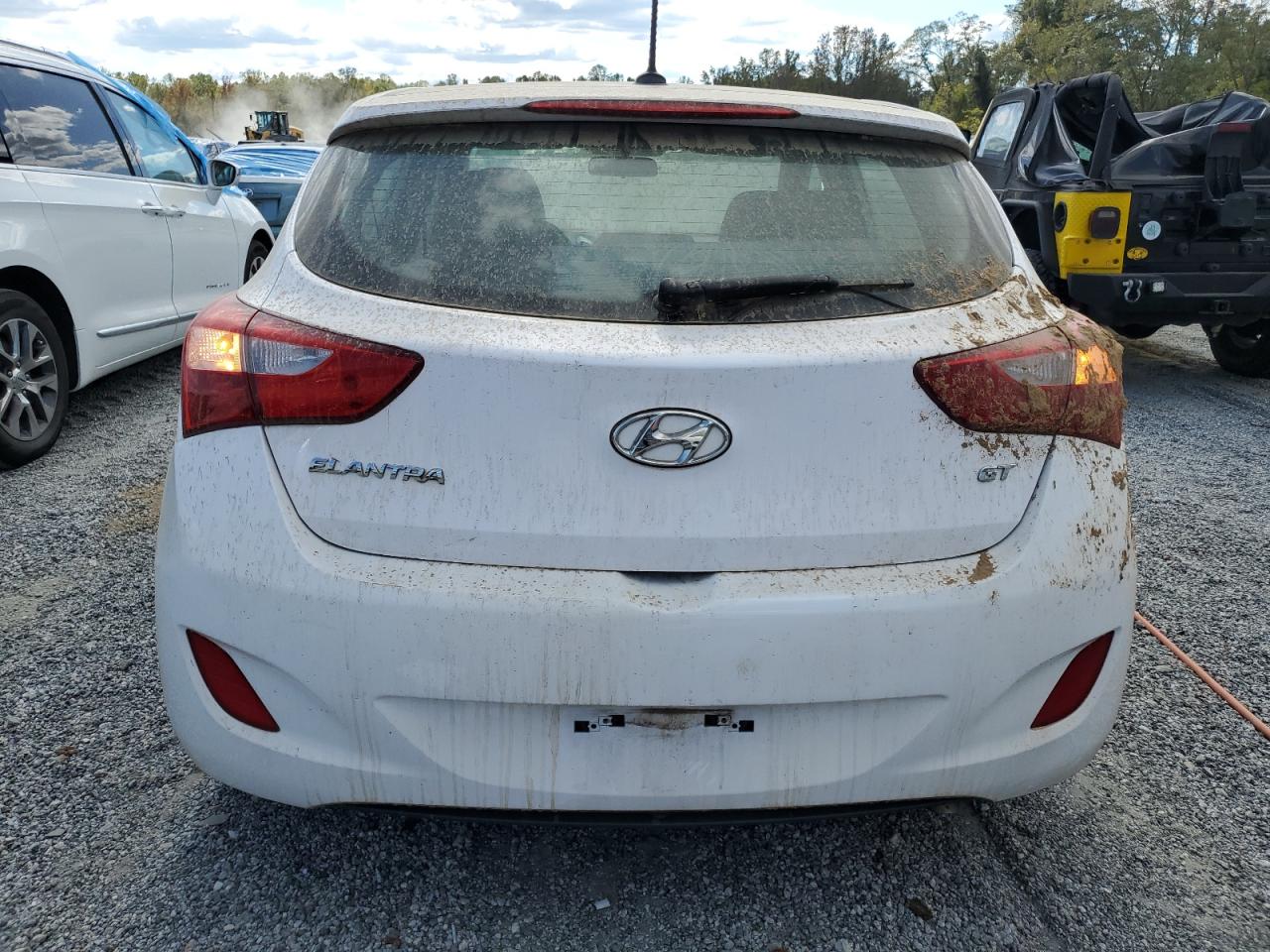 VIN KMHD35LH5FU241640 2015 HYUNDAI ELANTRA no.6