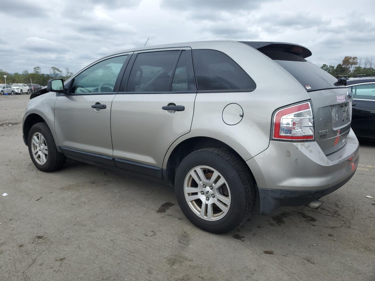 2008 Ford Edge - Image 2