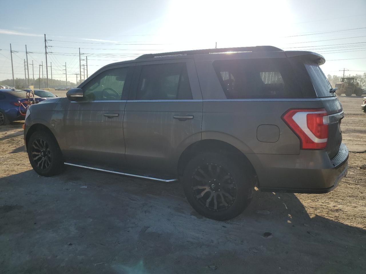 2019 Ford Expedition Xlt VIN: 1FMJU1HT3KEA67559 Lot: 77423284