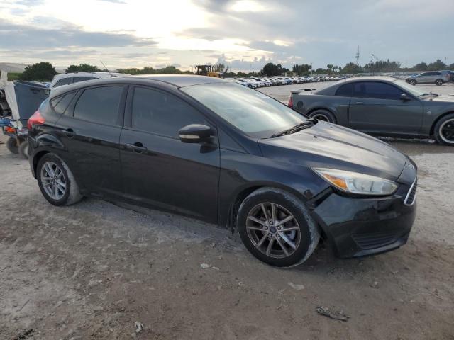 Hatchbacks FORD FOCUS 2015 Black