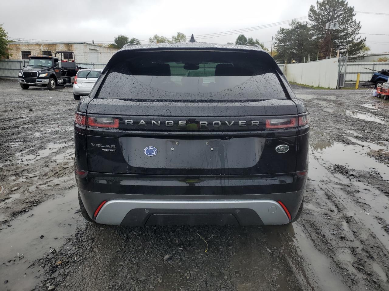 2018 Land Rover Range Rover Velar R-Dynamic Hse VIN: SALYM2RX5JA734253 Lot: 74901694