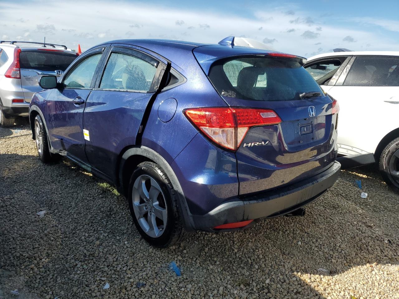 VIN 3CZRU5H30HG704515 2017 HONDA HR-V no.2