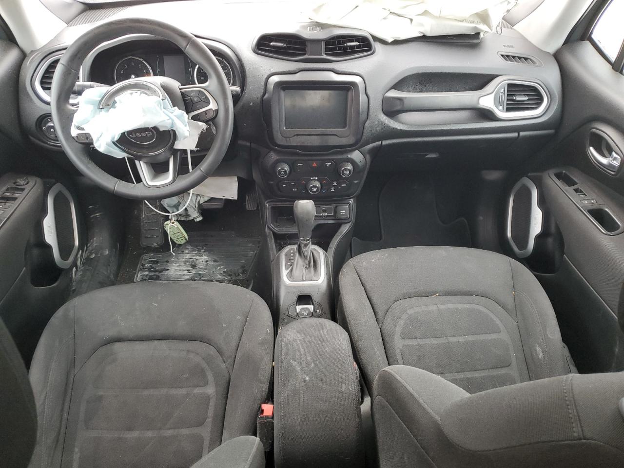 2018 Jeep Renegade - Image 8