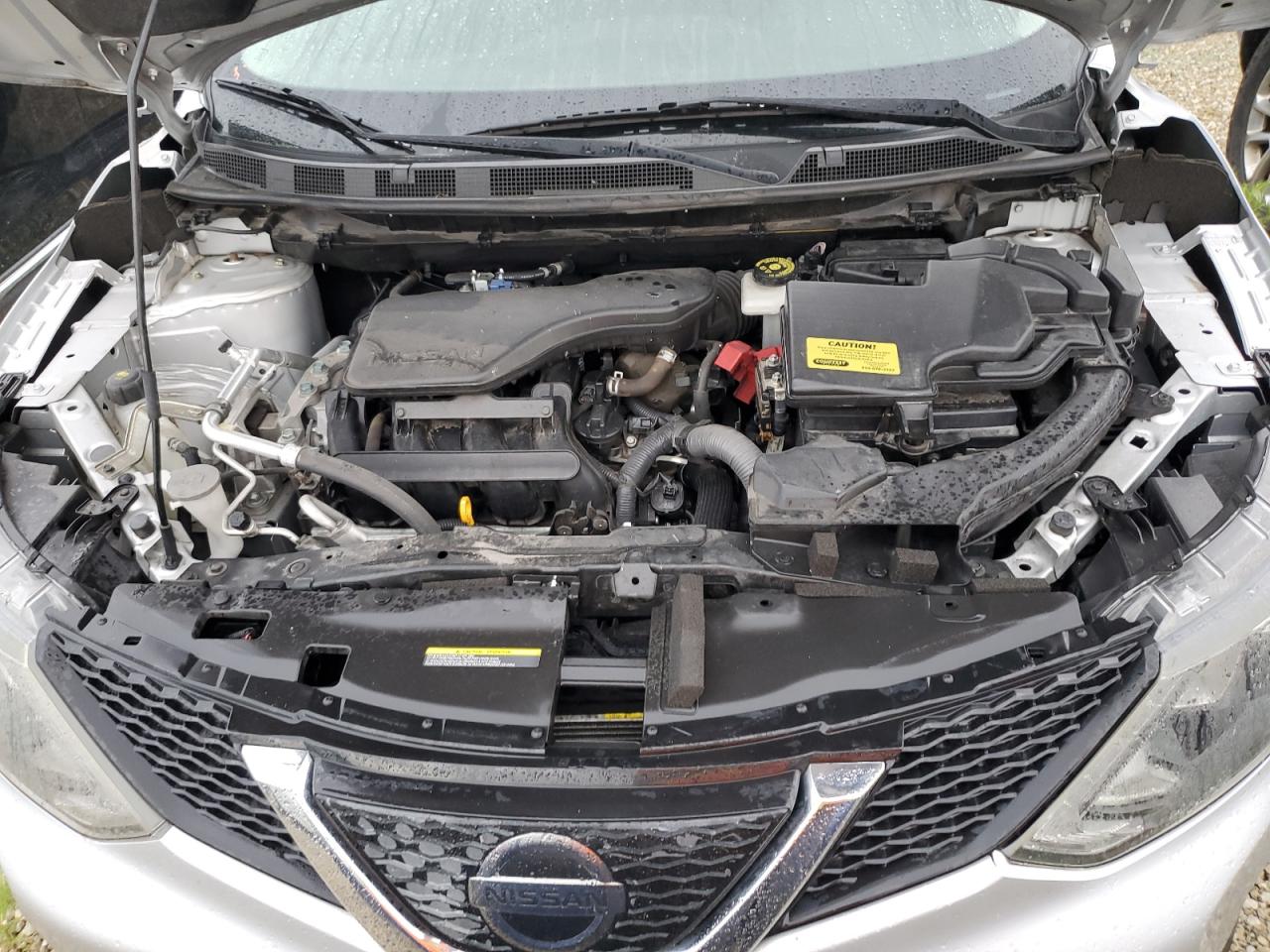 2018 Nissan Rogue - Image 12