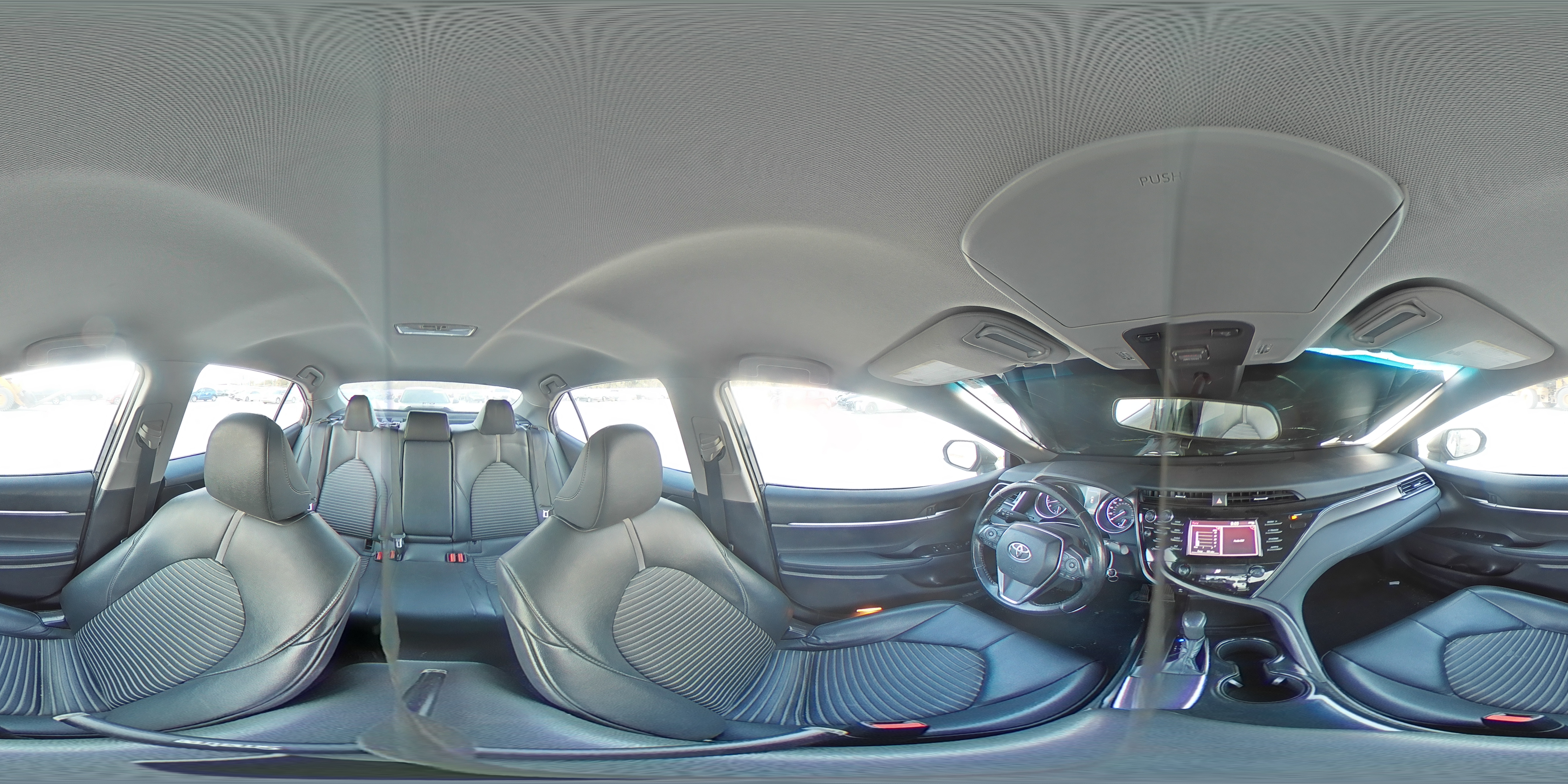 2019 Toyota Camry - Image 13