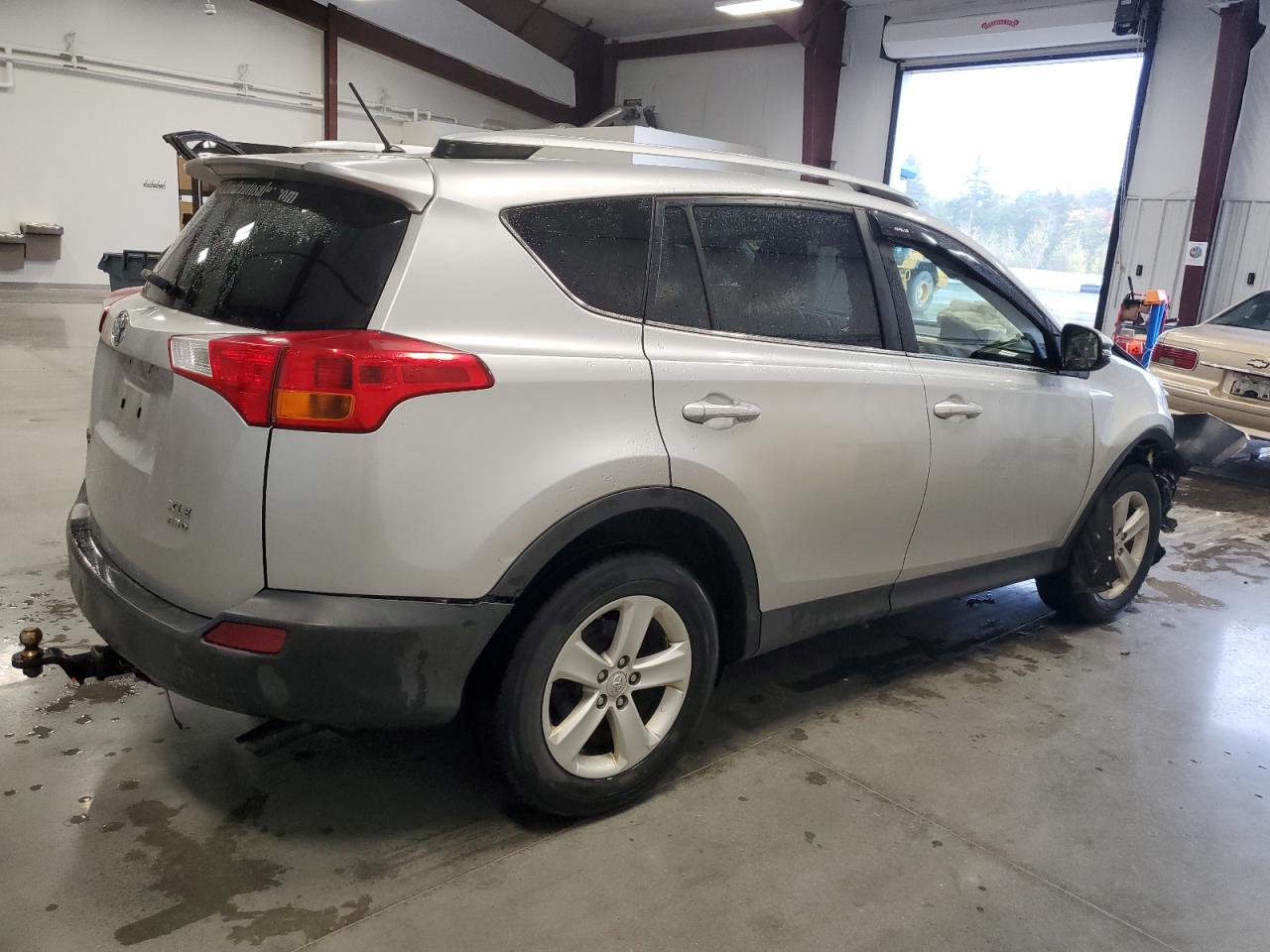 VIN JTMRFREV5D5004875 2013 TOYOTA RAV4 no.3