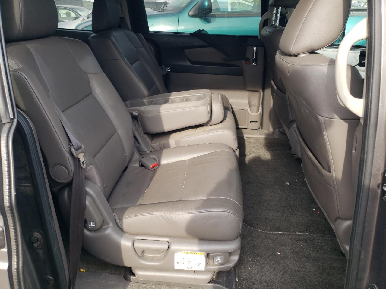 2014 Honda Odyssey - Image 11