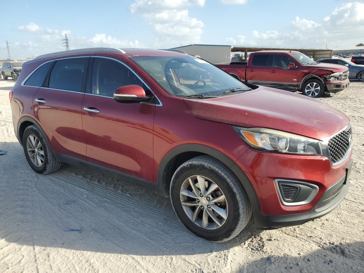 2016 Kia Sorento - Image 4