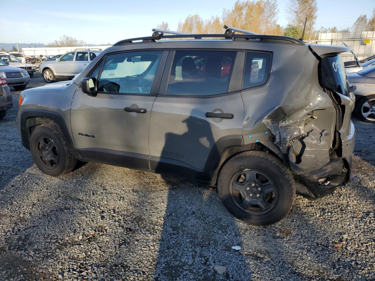2020 Jeep Renegade - Image 2