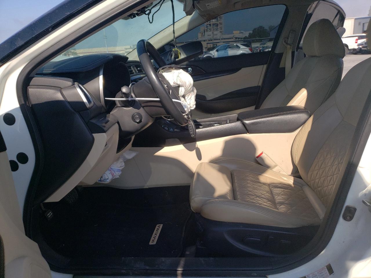 2019 Nissan Maxima - Image 7
