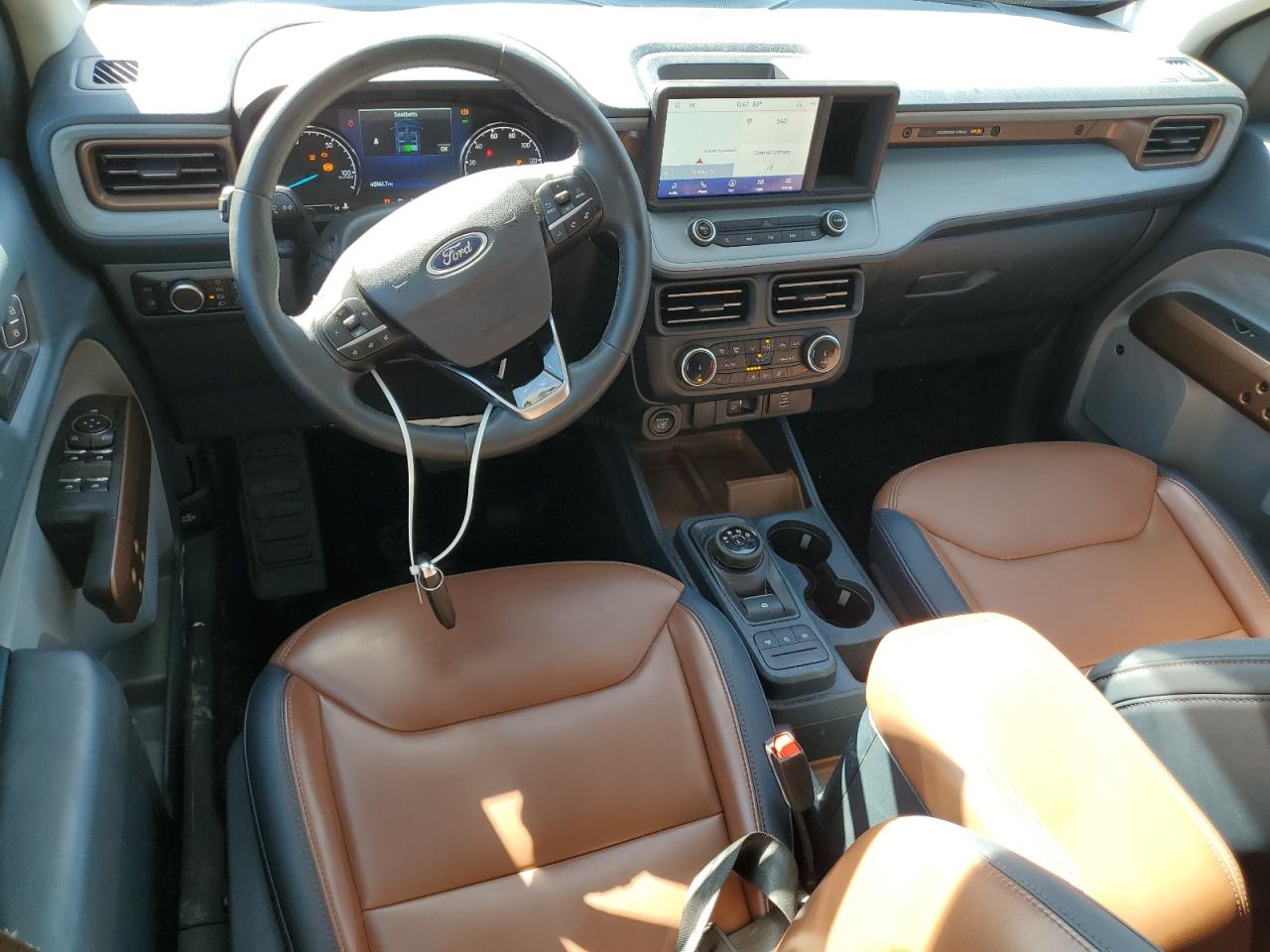 2023 Ford Maverick - Image 8