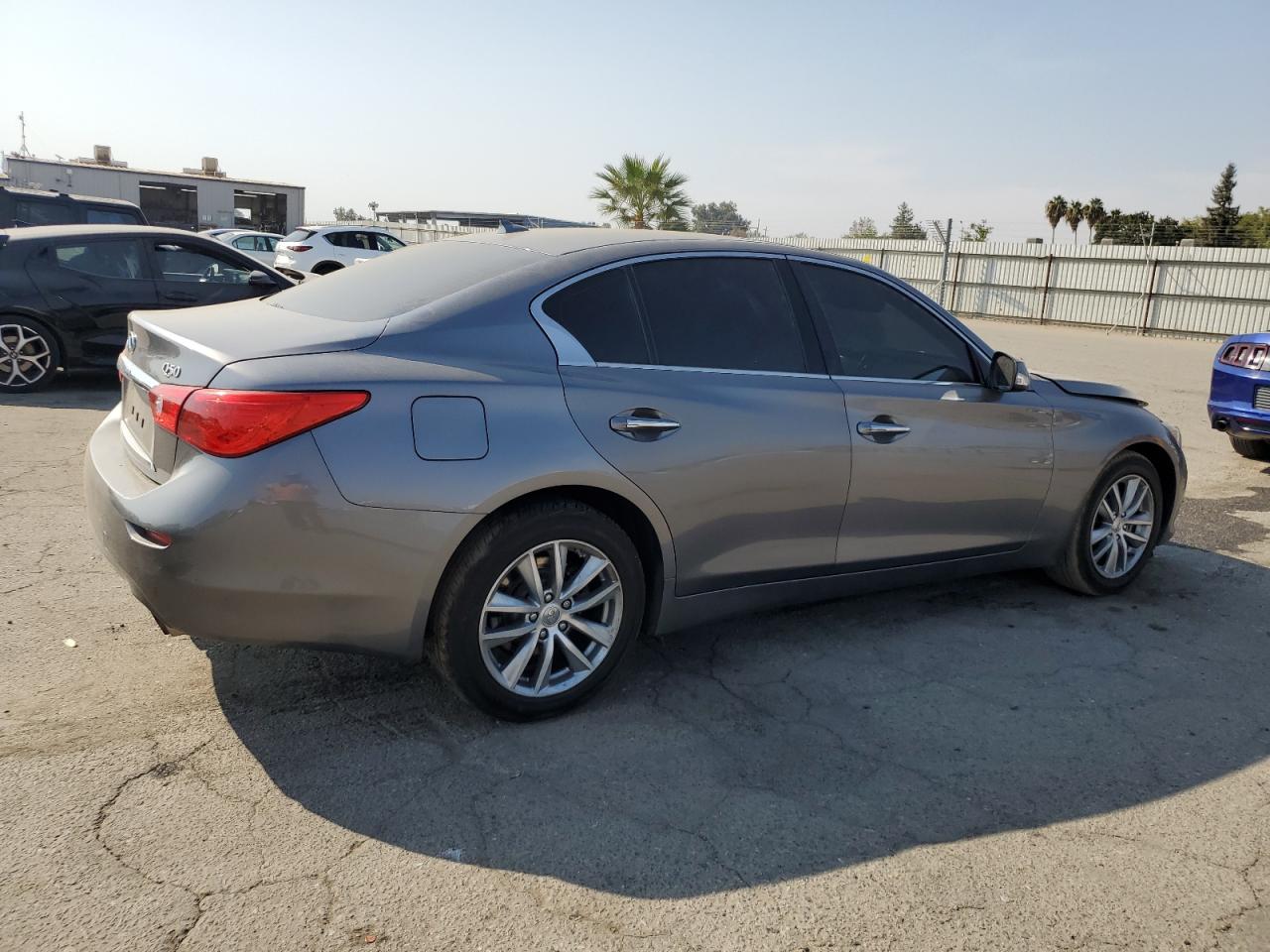 2017 Infiniti Q50 - Image 3