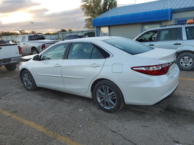  TOYOTA CAMRY 2016 White