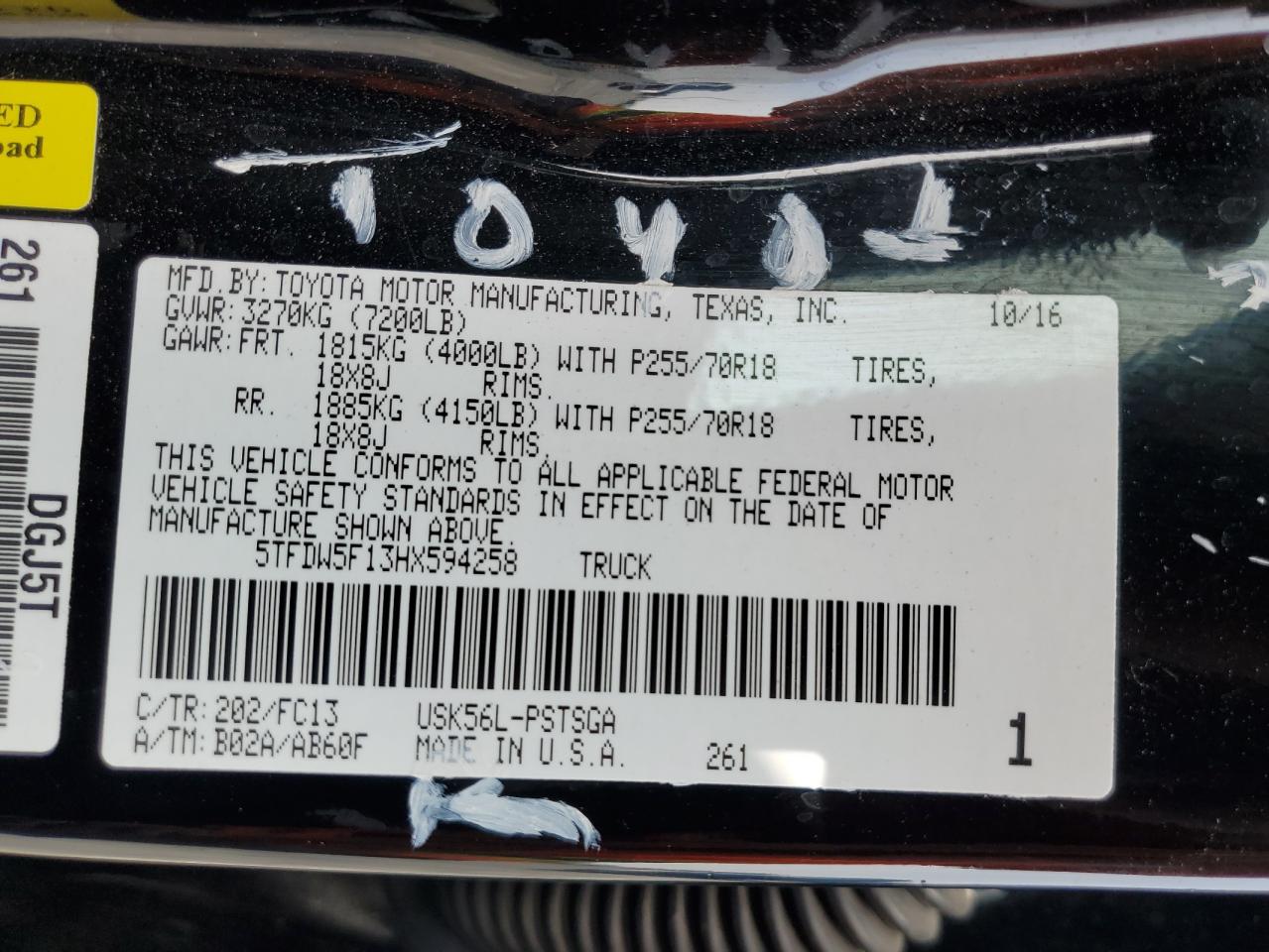 5TFDW5F13HX594258 2017 Toyota Tundra Crewmax Sr5