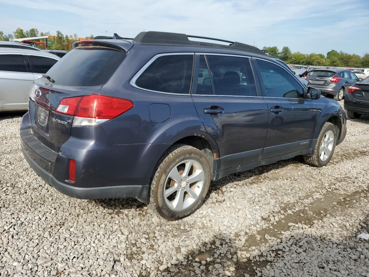 2014 Subaru Outback - Image 3