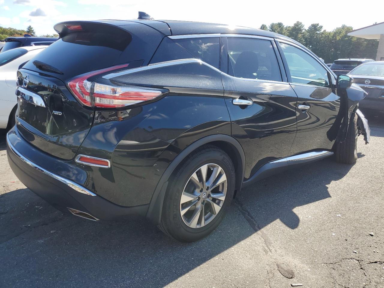 2017 Nissan Murano - Image 3
