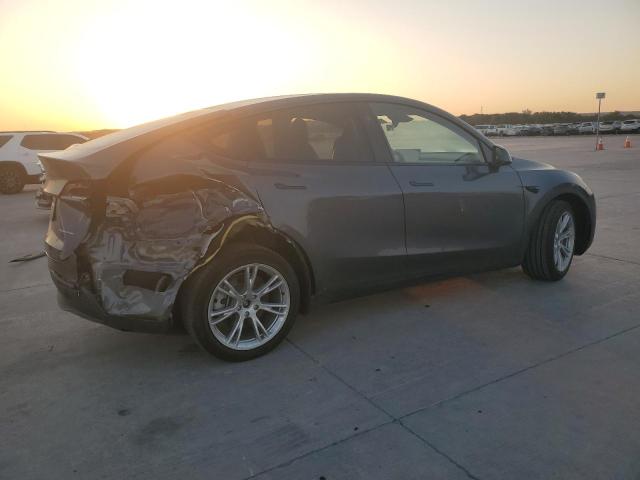 7SAYGDEE3PA207598 Tesla Model Y  3