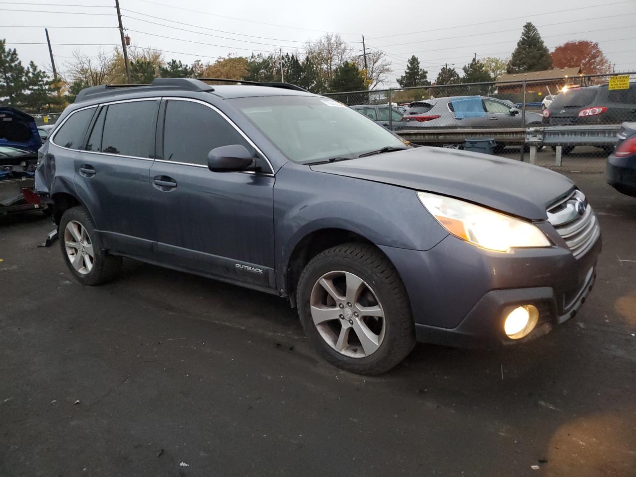 2014 Subaru Outback - Image 4