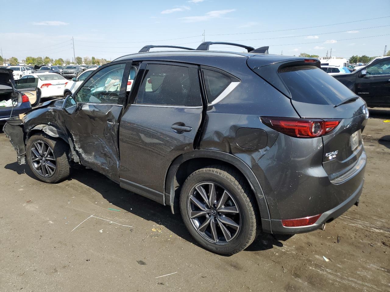2017 Mazda CX-5 - Image 2