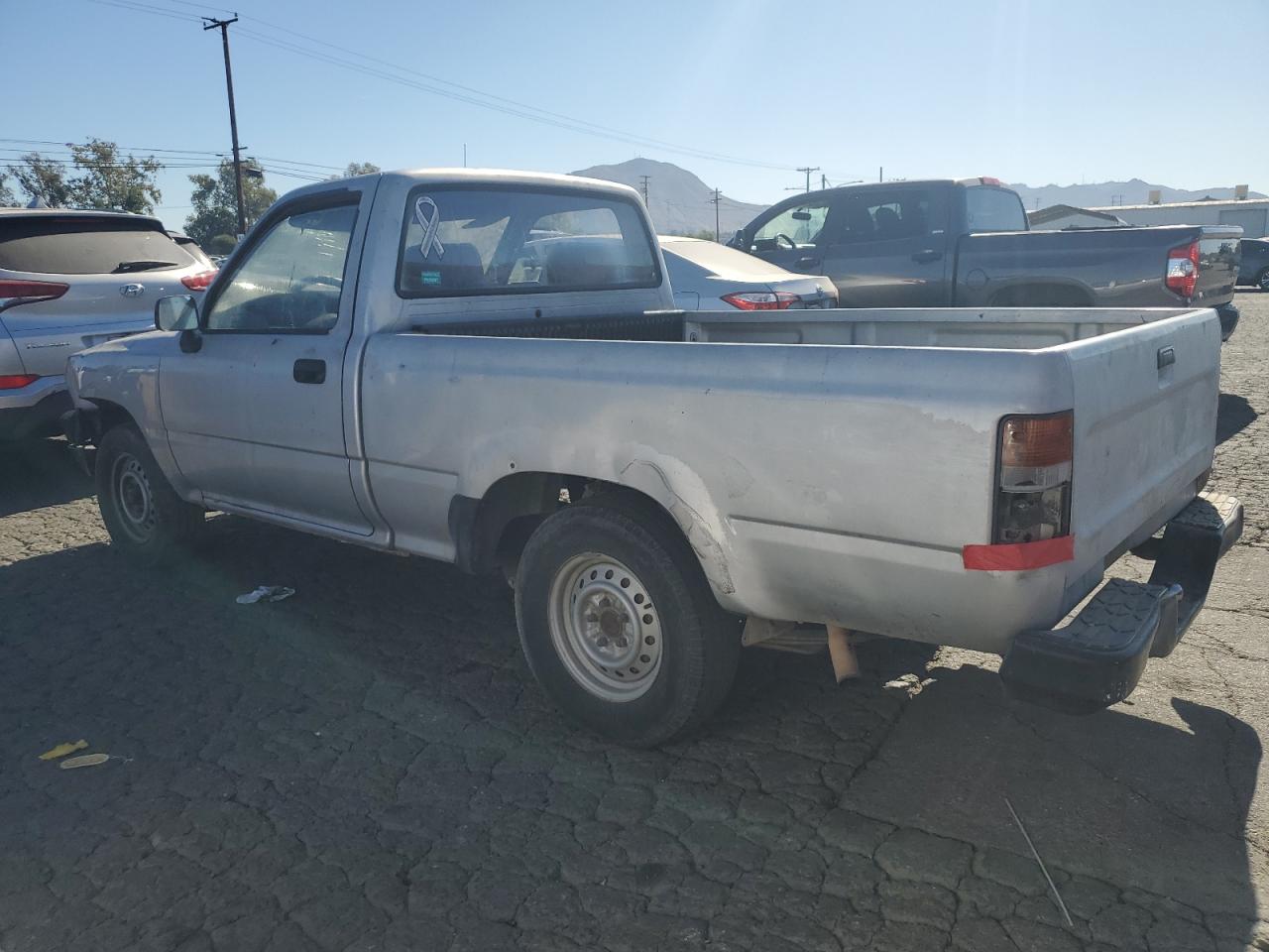 1991 Toyota Pickup - Image 2