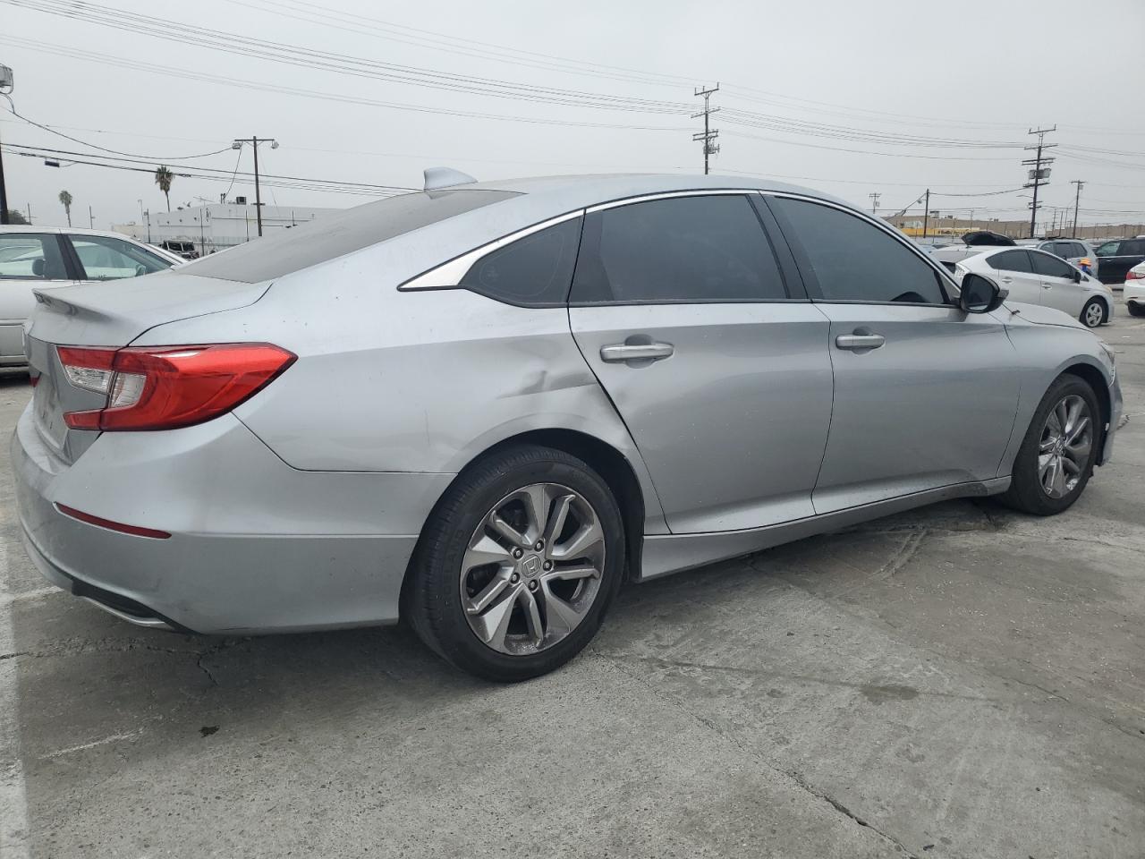 VIN 1HGCV1F18KA049241 2019 HONDA ACCORD no.3