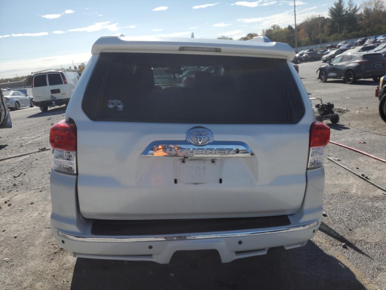 2012 Toyota 4Runner - Image 6