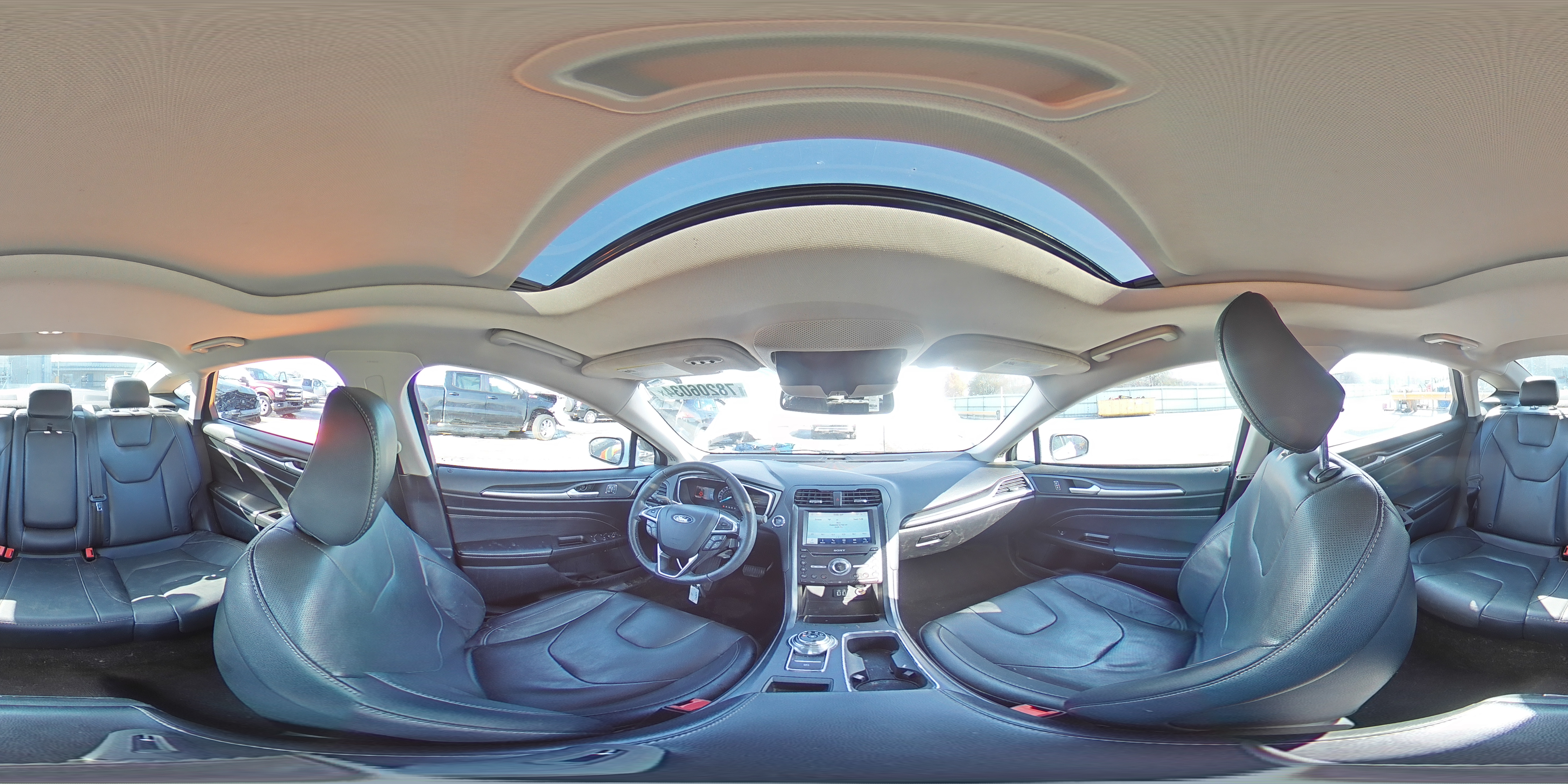 2020 Ford Fusion - Image 14