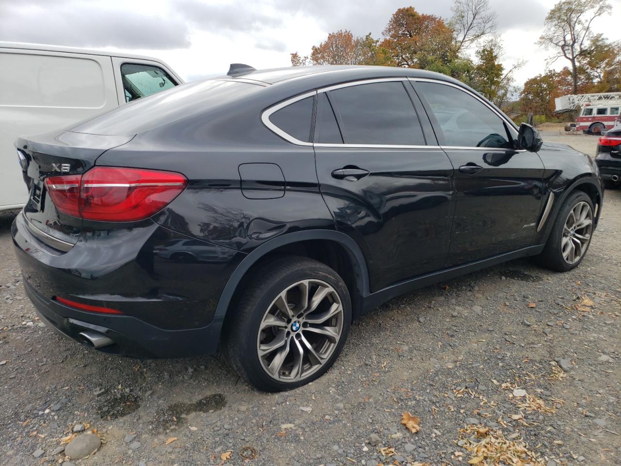 2017 BMW X6 - Image 3