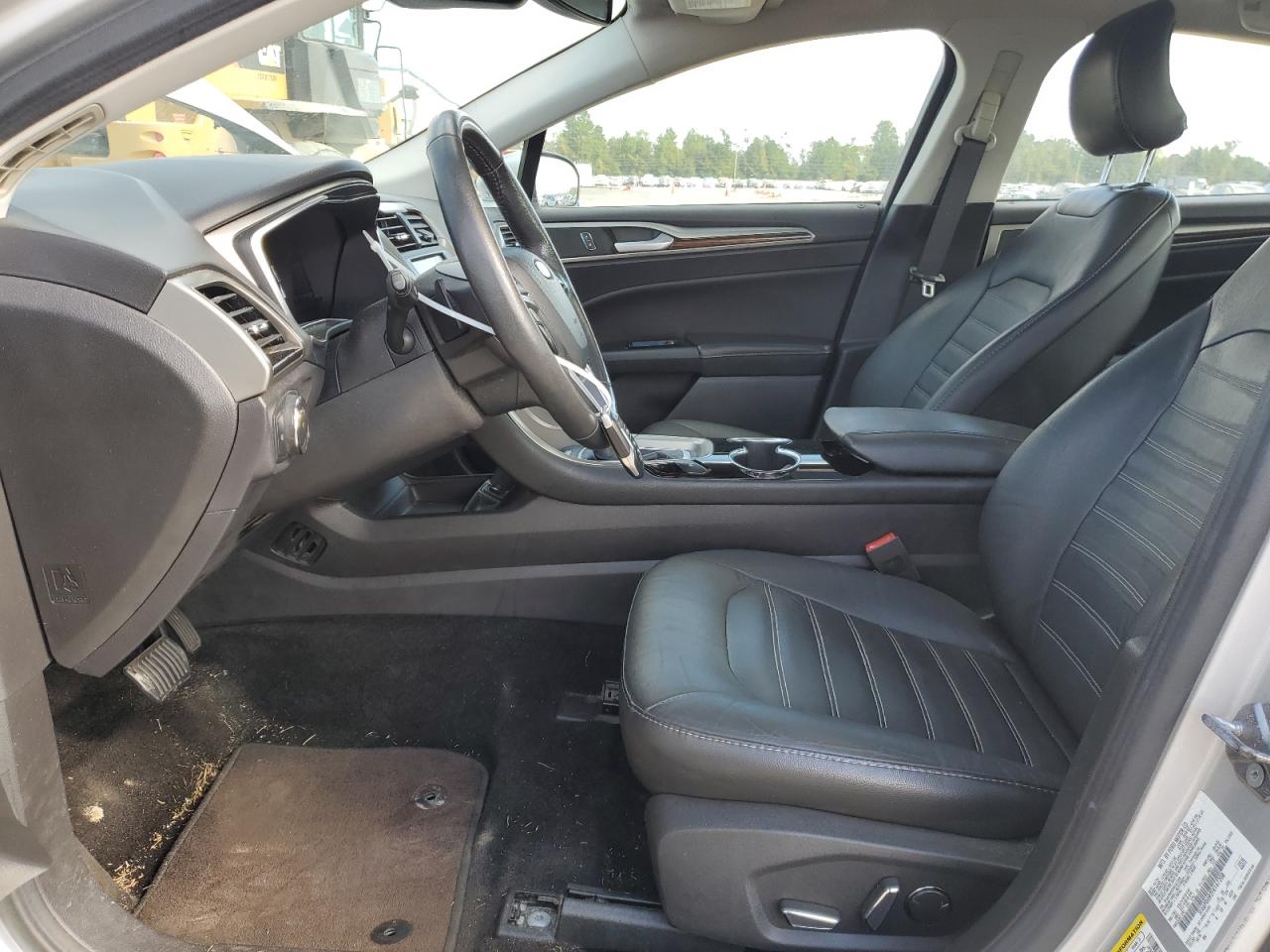 3FA6P0H92FR167208 2015 Ford Fusion Se