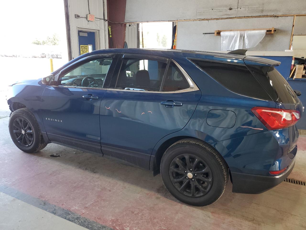 2019 Chevrolet Equinox - Image 2