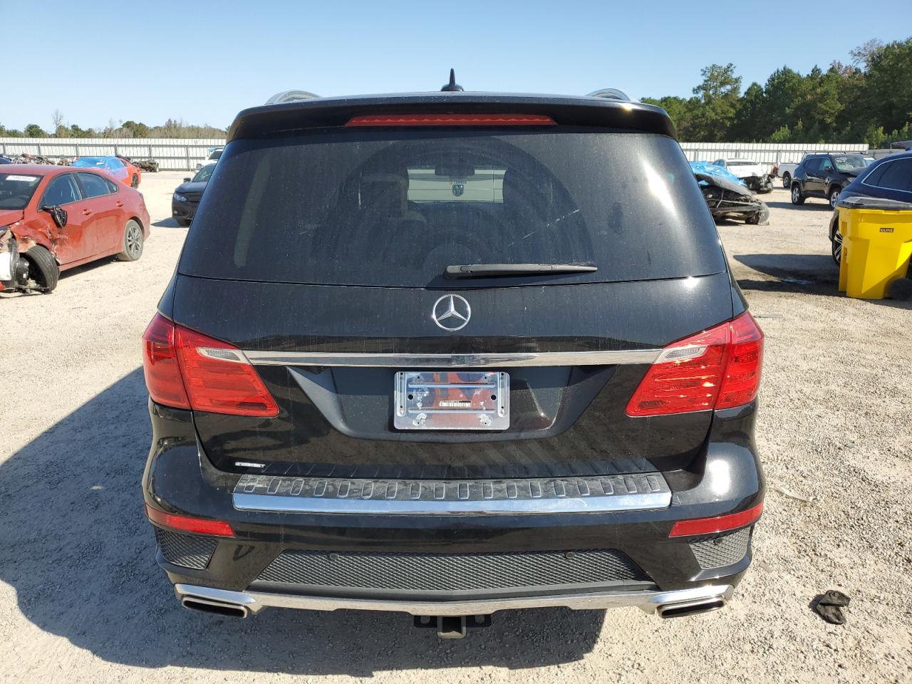 2015 Mercedes-Benz Gl 550 4Matic VIN: 4JGDF7DE6FA507384 Lot: 76025024