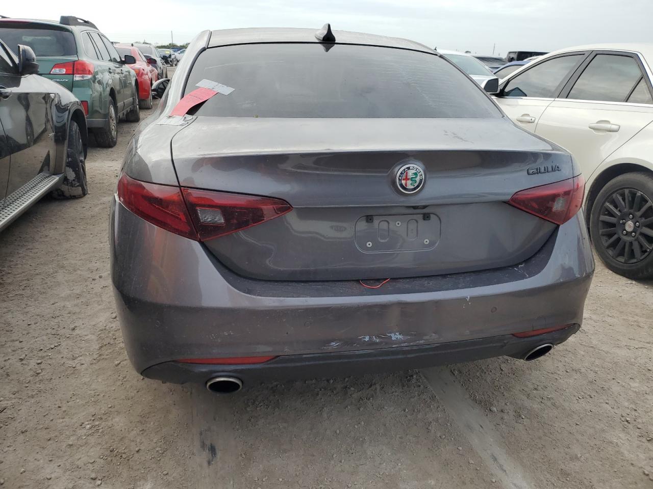 2018 Alfa Romeo Giulia VIN: ZARFAEBN3J7595289 Lot: 76635464