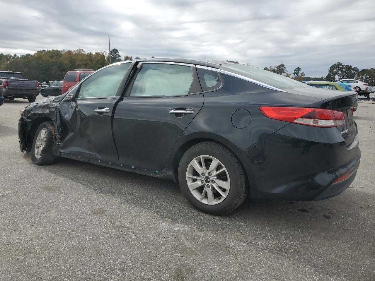 2016 Kia Optima - Image 2