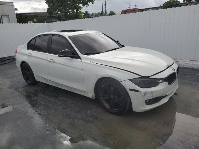 Седаны BMW 3 SERIES 2013 Белы