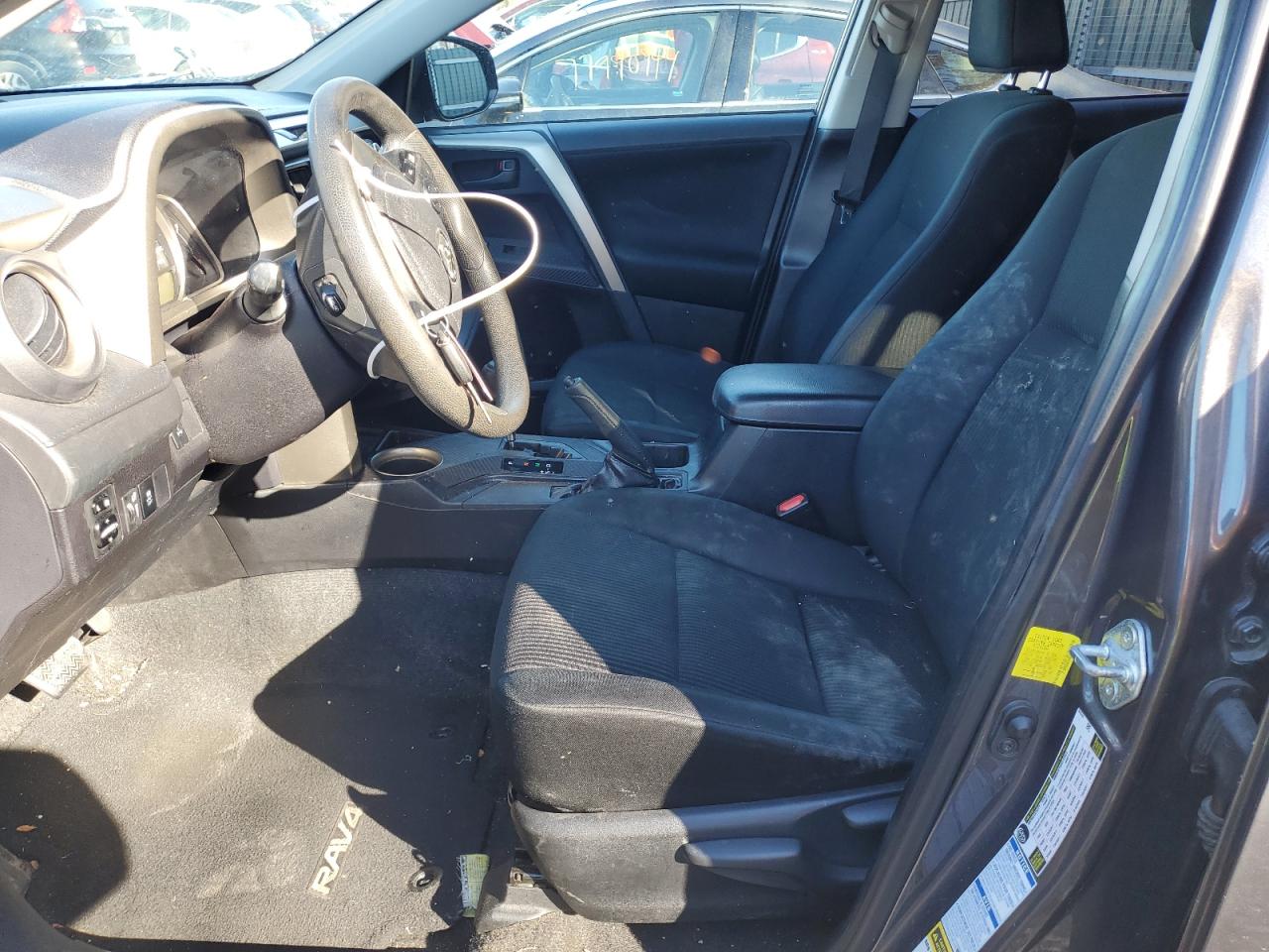2015 Toyota RAV 4 - Image 7