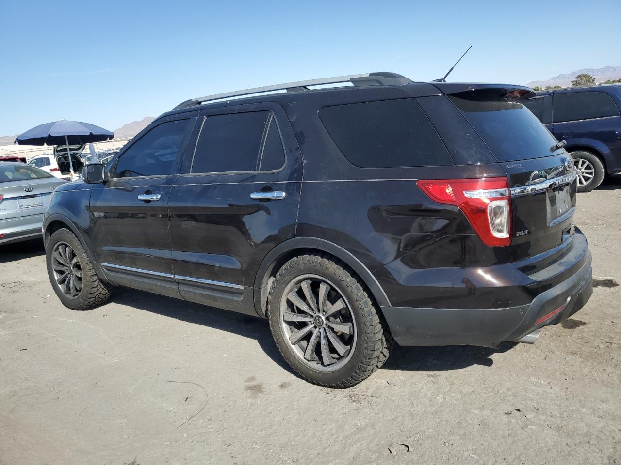 2013 Ford Explorer - Image 2