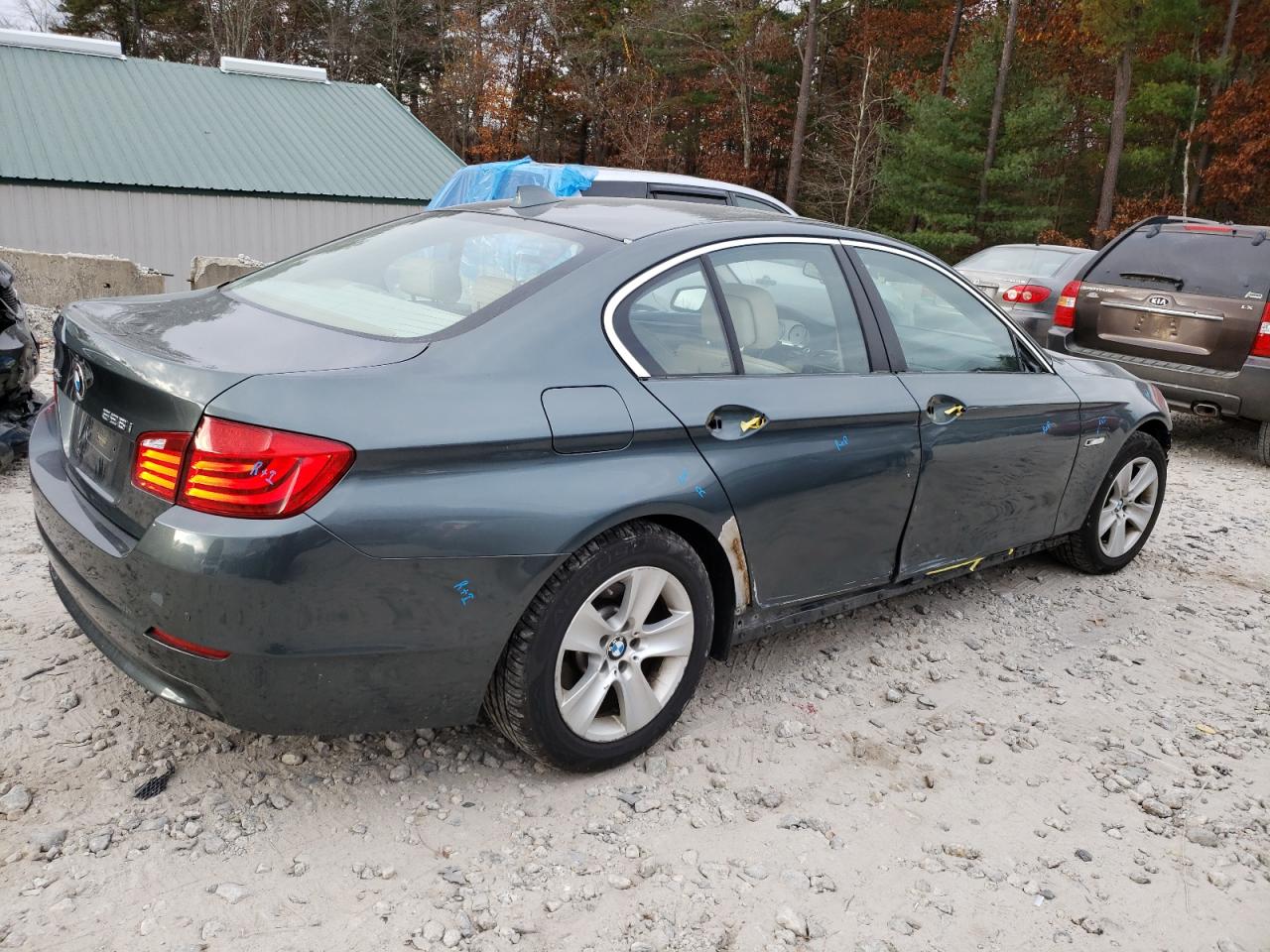 VIN WBAXH5C51DDW16734 2013 BMW 5 SERIES no.3