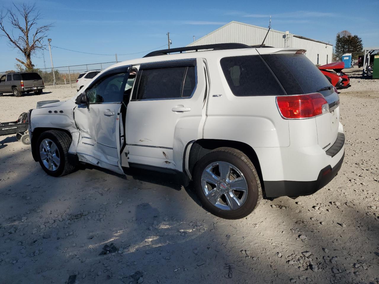 2014 GMC Terrain - Image 2