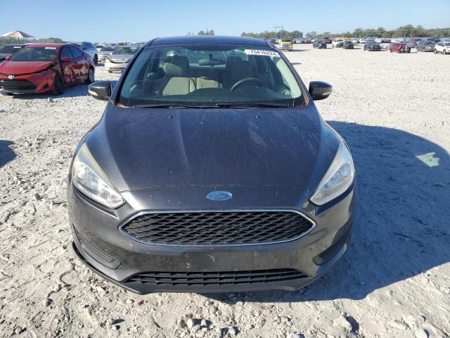 Sedans FORD FOCUS 2016 Szary