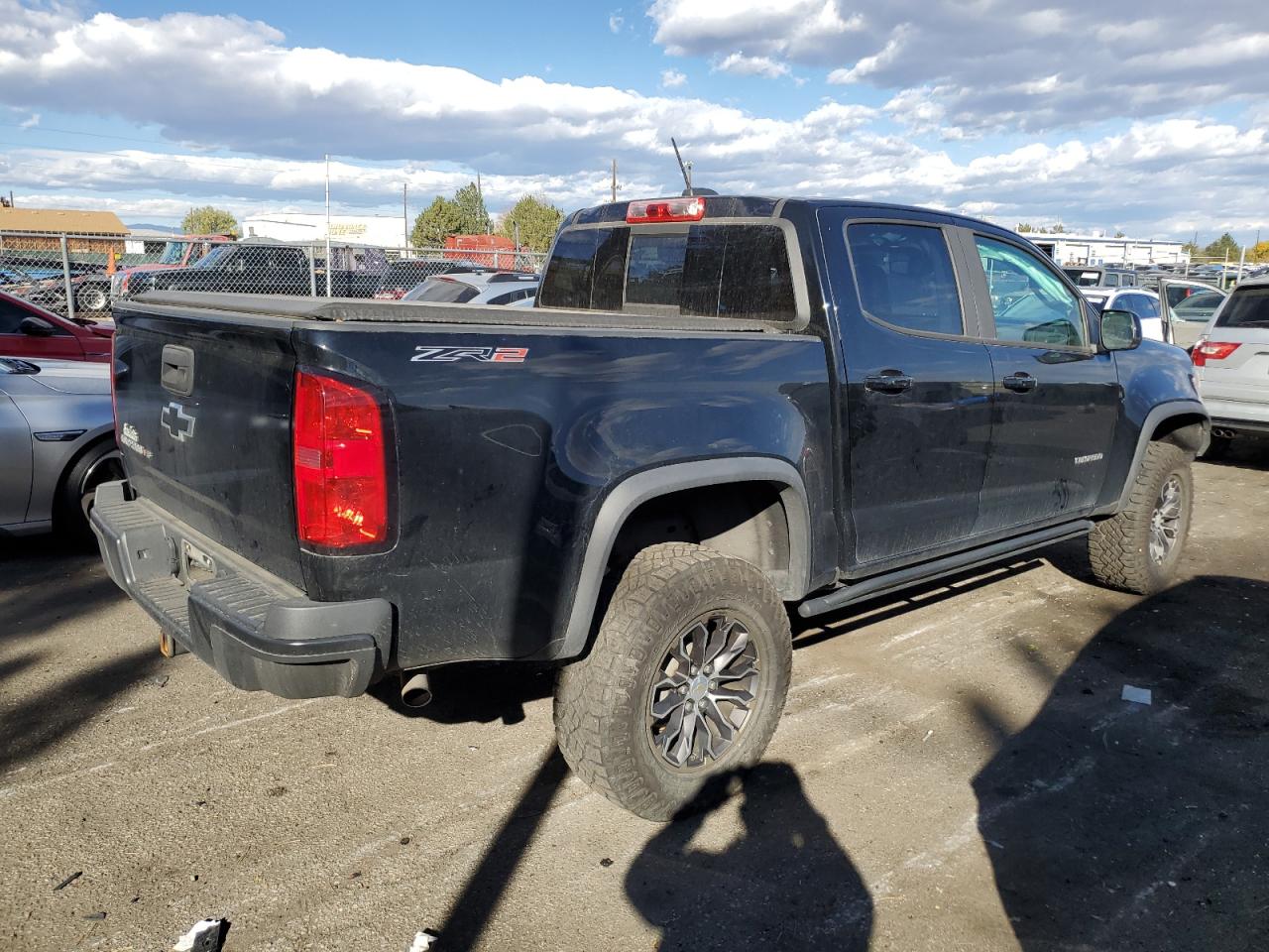 2017 Chevrolet Colorado - Image 3