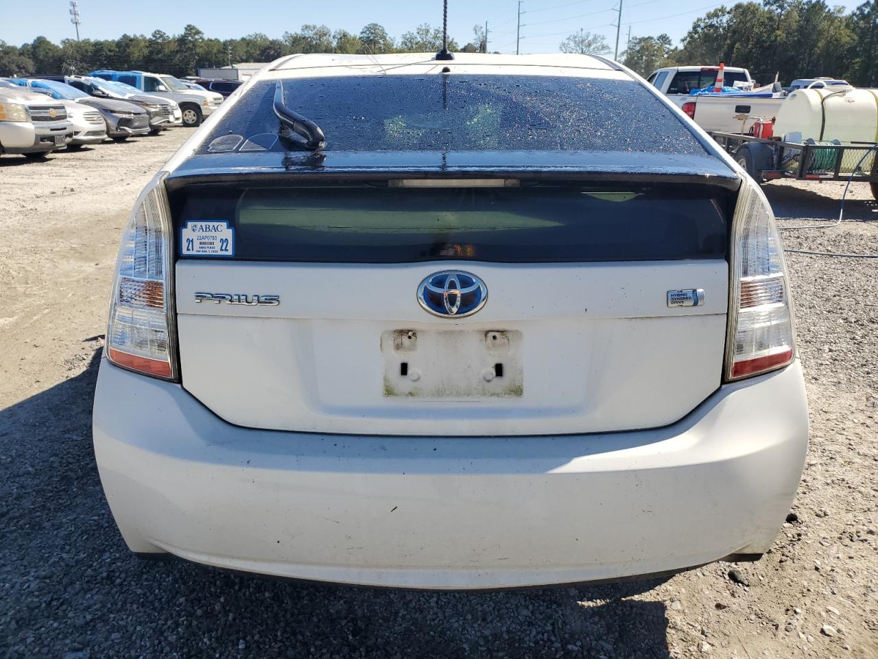 2010 Toyota Prius - Image 6