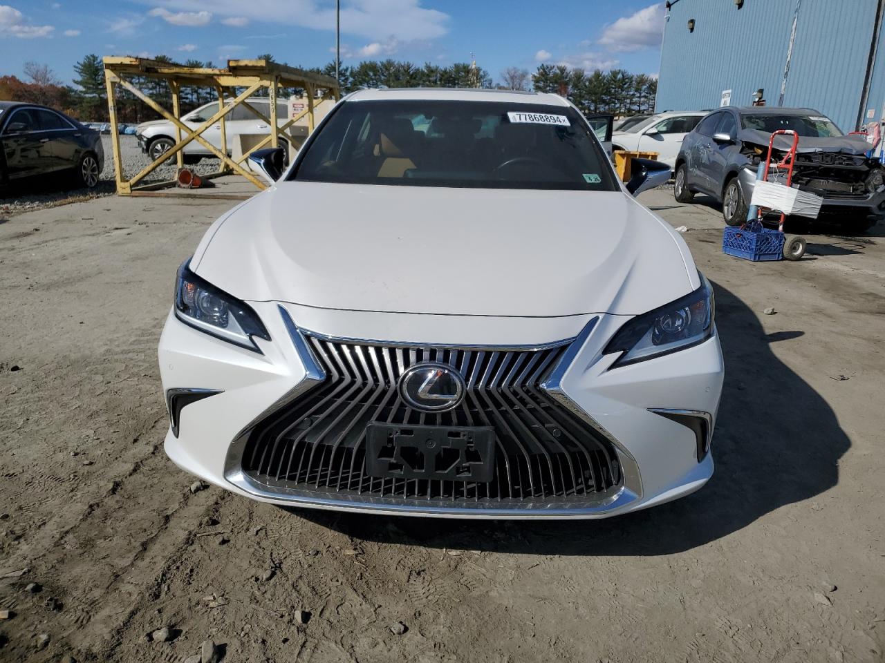 2021 Lexus ES - Image 5