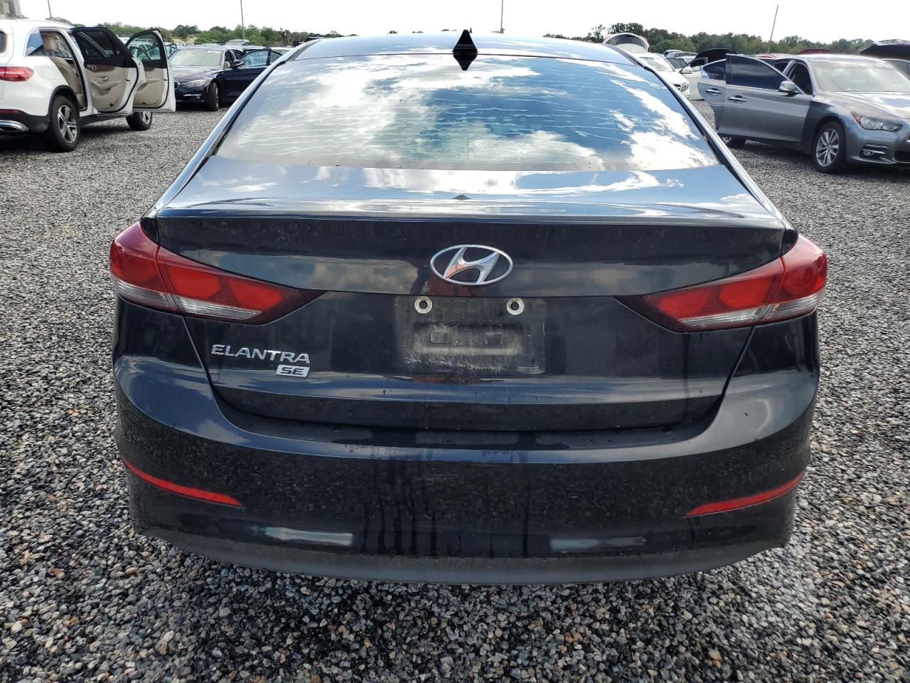 KMHD74LF1HU361080 2017 Hyundai Elantra Se