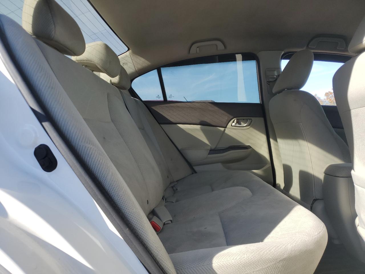 2012 Honda Civic - Image 10